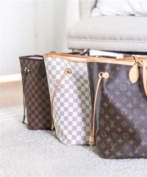 prada saffiano vs louis vuitton neverfull|Louis Vuitton Neverfull Review .